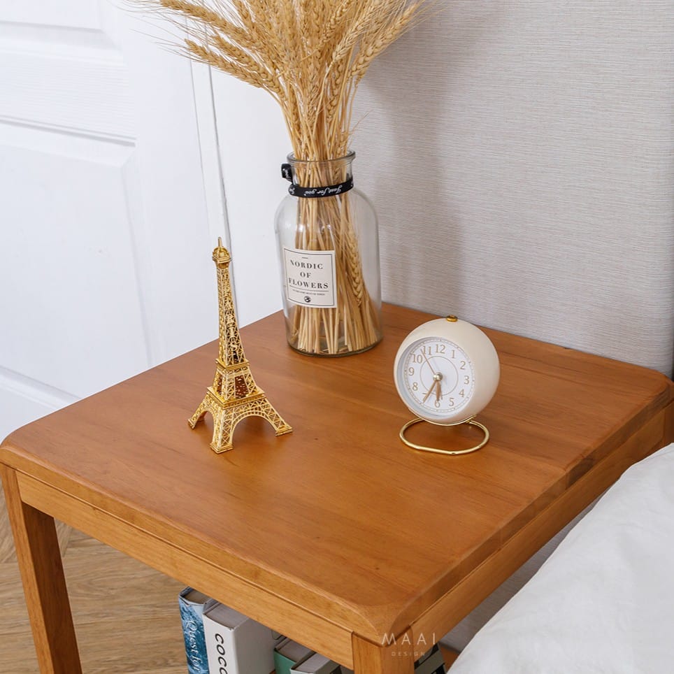 โต๊ะข้างไม้ยางพารา MAAI DESIGN รุ่น DABURU SIDE TABLE สีโอ๊ค